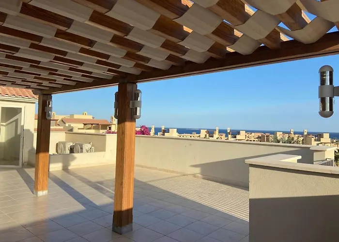 Veranda Sahl Hashesh Penthouse With Roof Apartamento *